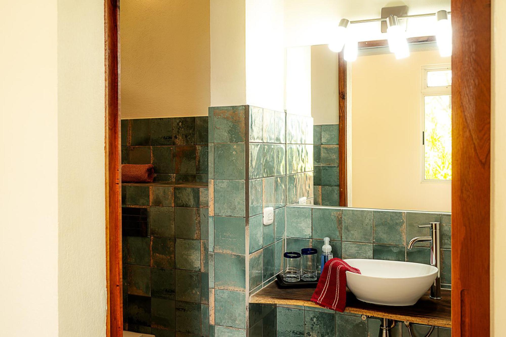 Casa Laureles Bed & Breakfast Playa Bejuco  ภายนอก รูปภาพ